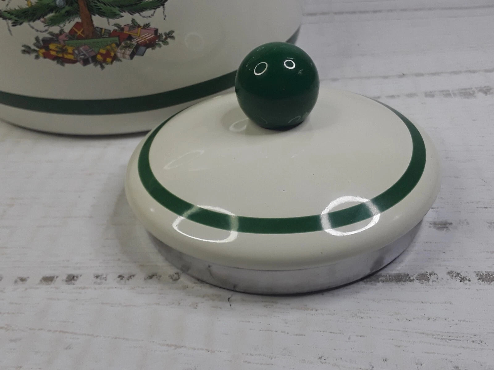 Spode Christmas Tree Whistling Tea Kettle Pot Porcelain Enamel on Steel