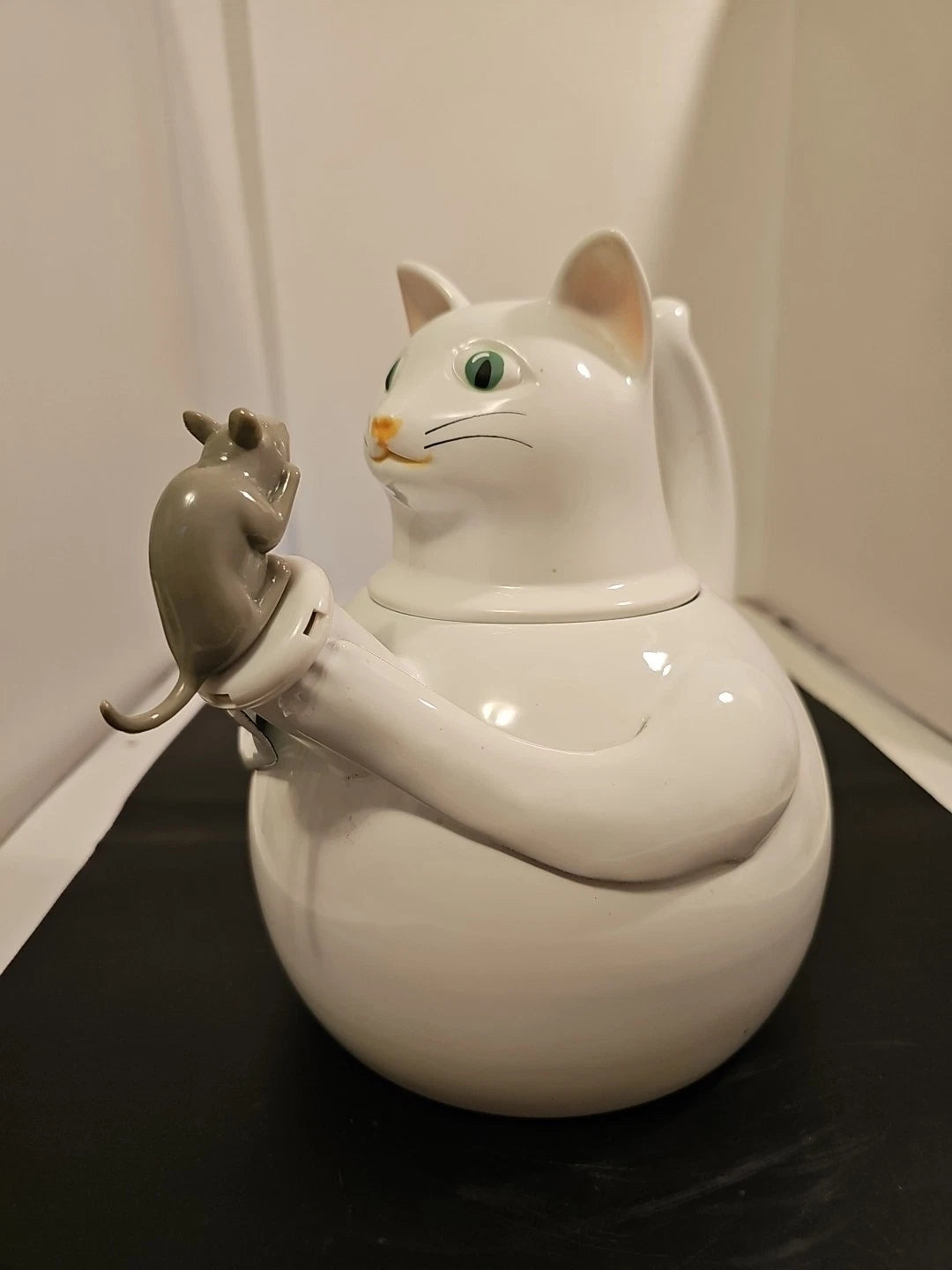 Vintage  Copco White Cat & Gray Mouse Enamelware 2 ½ QT Tea Kettle