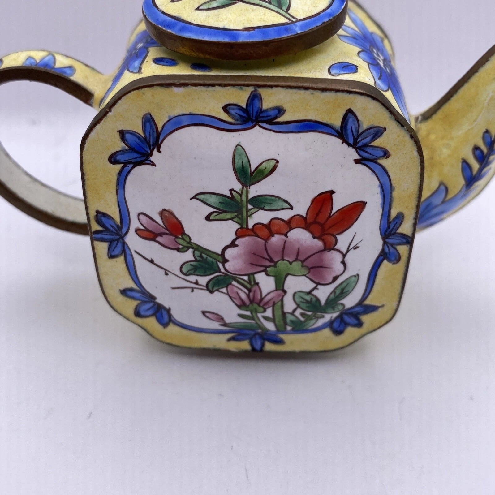 Miniature Enamel Teapot With Lid Yellow flowers BB7