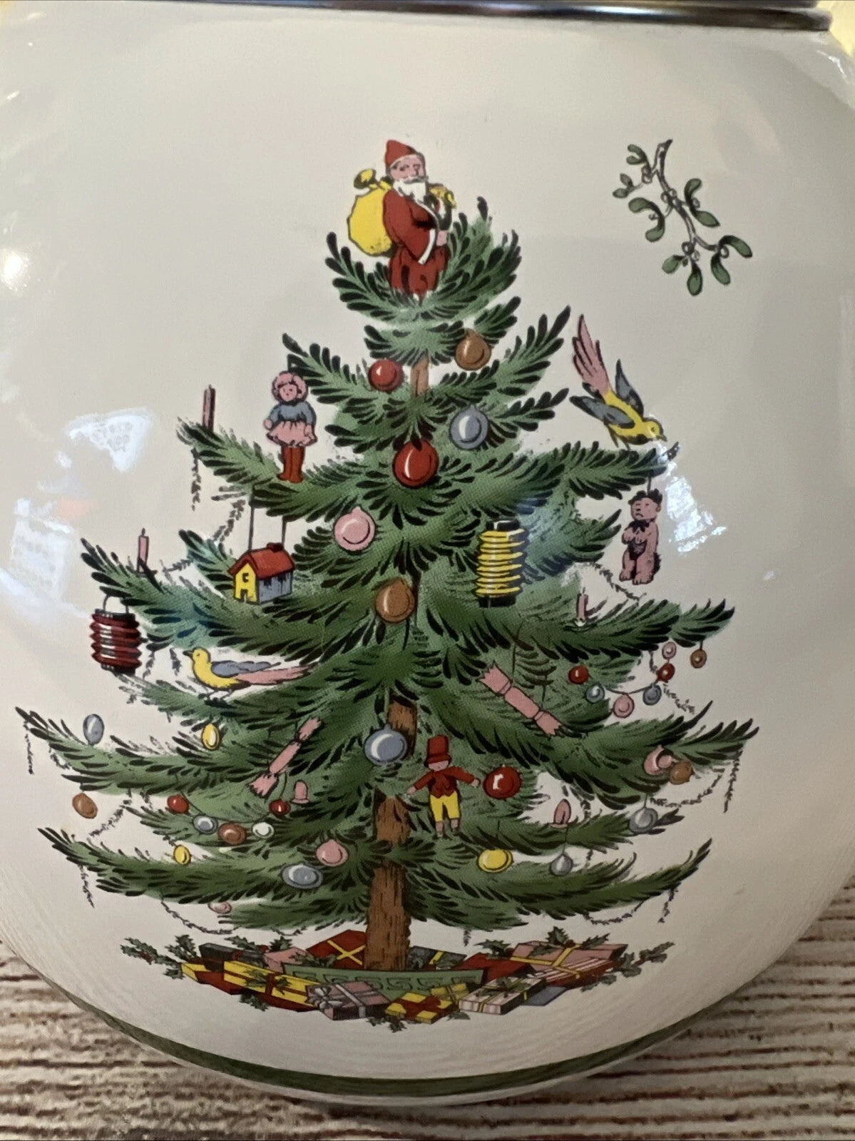Spode Christmas Tree Whistling Tea Kettle Pot Porcelain Enamel on Steel 2.2 Qt