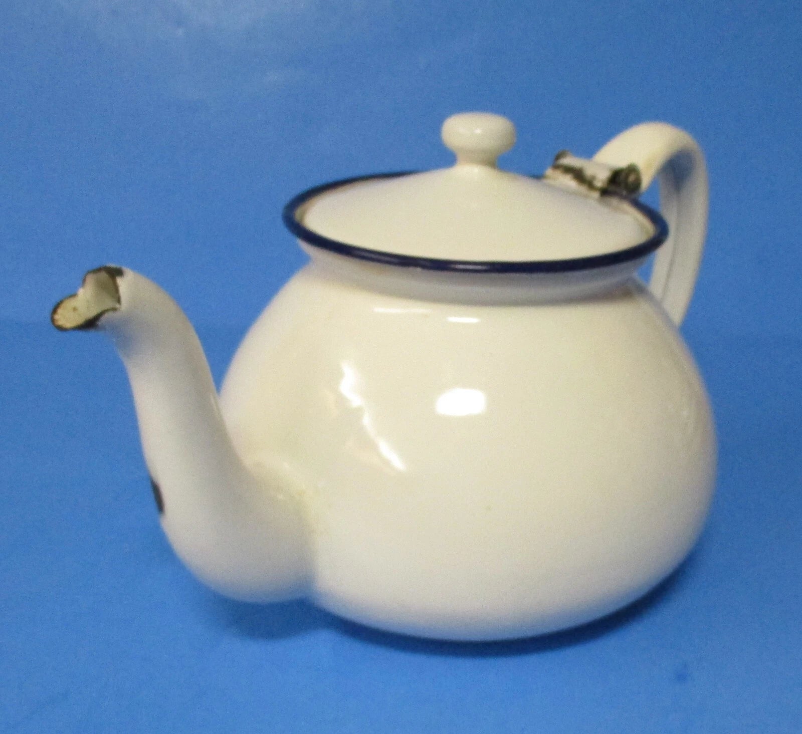 graniteware enamel ware Boston style teapot white w/ dark blue USED vintage rj