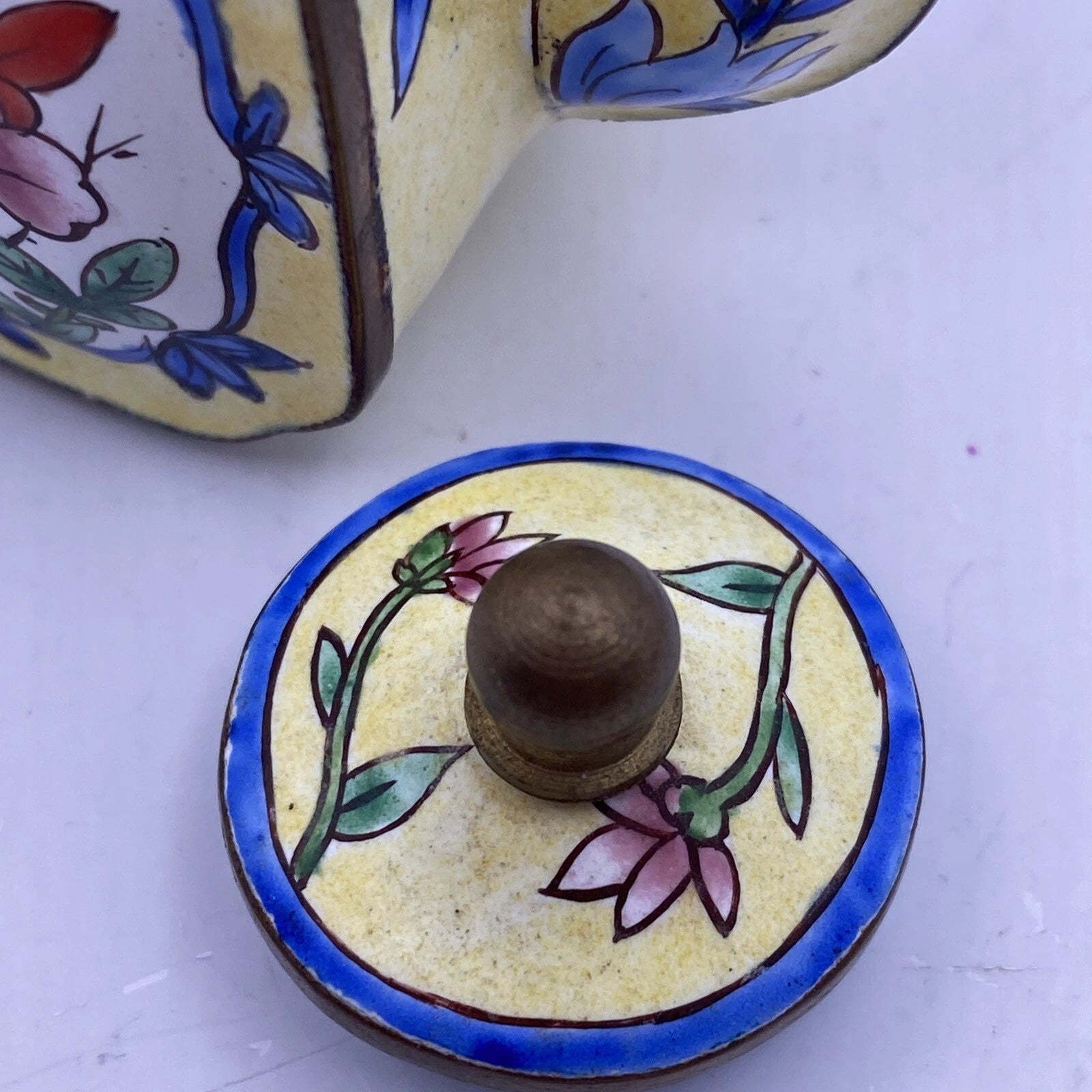 Miniature Enamel Teapot With Lid Yellow flowers BB7