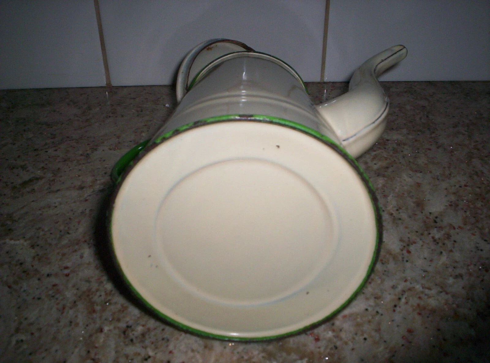 Vintage Enamelware Coffee pot/Teapot Cream/Green 9''