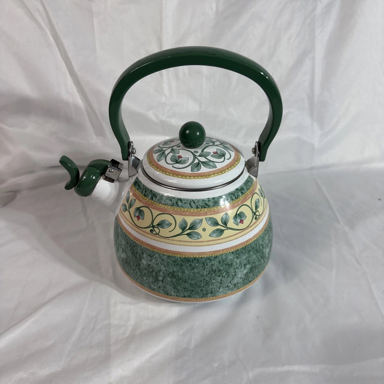 Pfaltzgraff French Quarter Tea Kettle Teapot Enamel on Steel Green