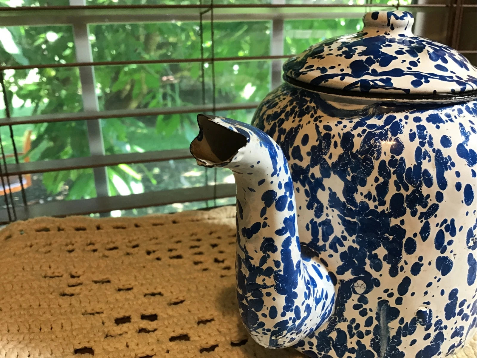 Vintage blue splatter enamel ware 4 cup teapot