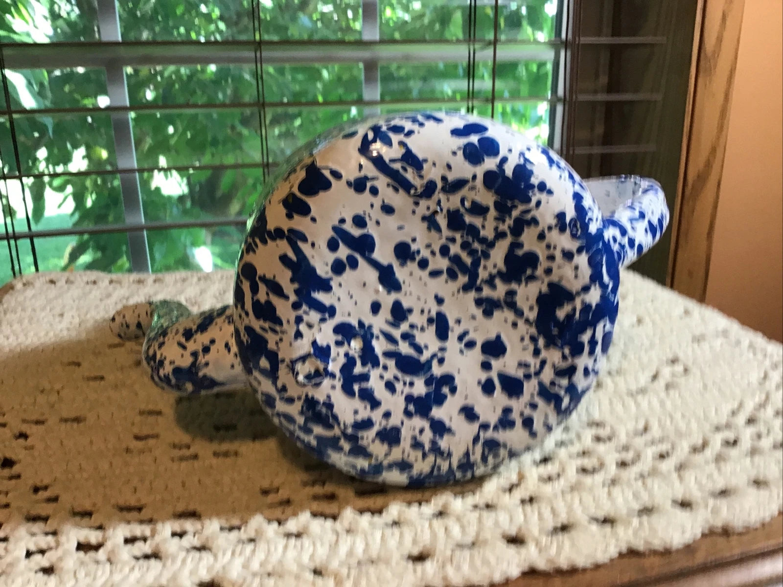 Vintage blue splatter enamel ware 4 cup teapot