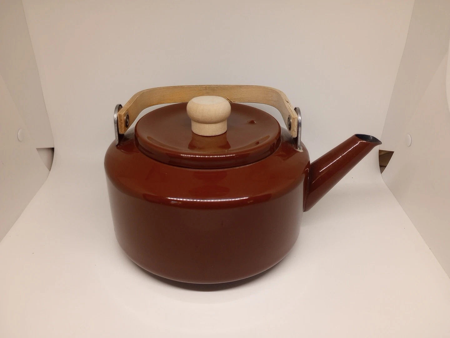 Vintage Brown Tea Pot Kettle Enamel Ware Metal Wood Handle