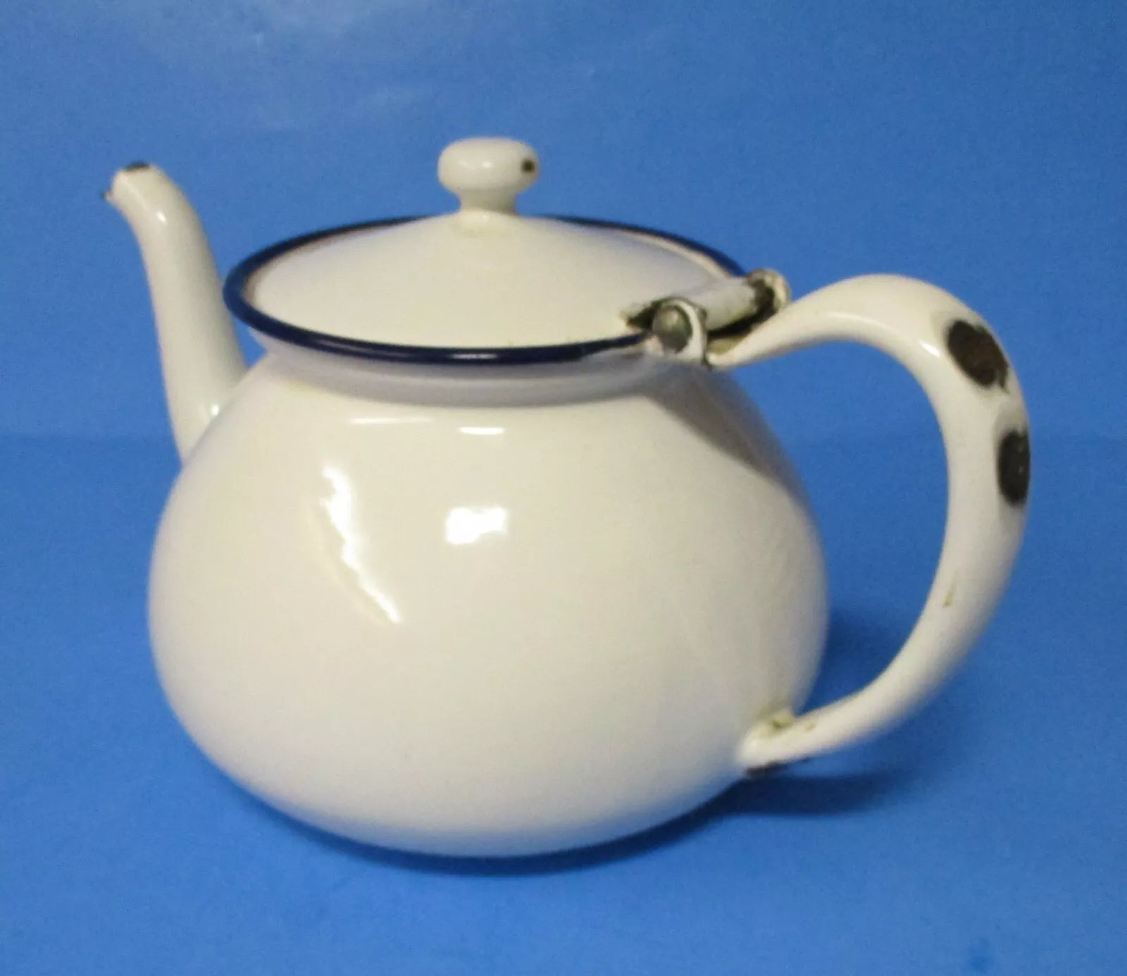 graniteware enamel ware Boston style teapot white w/ dark blue USED vintage rj