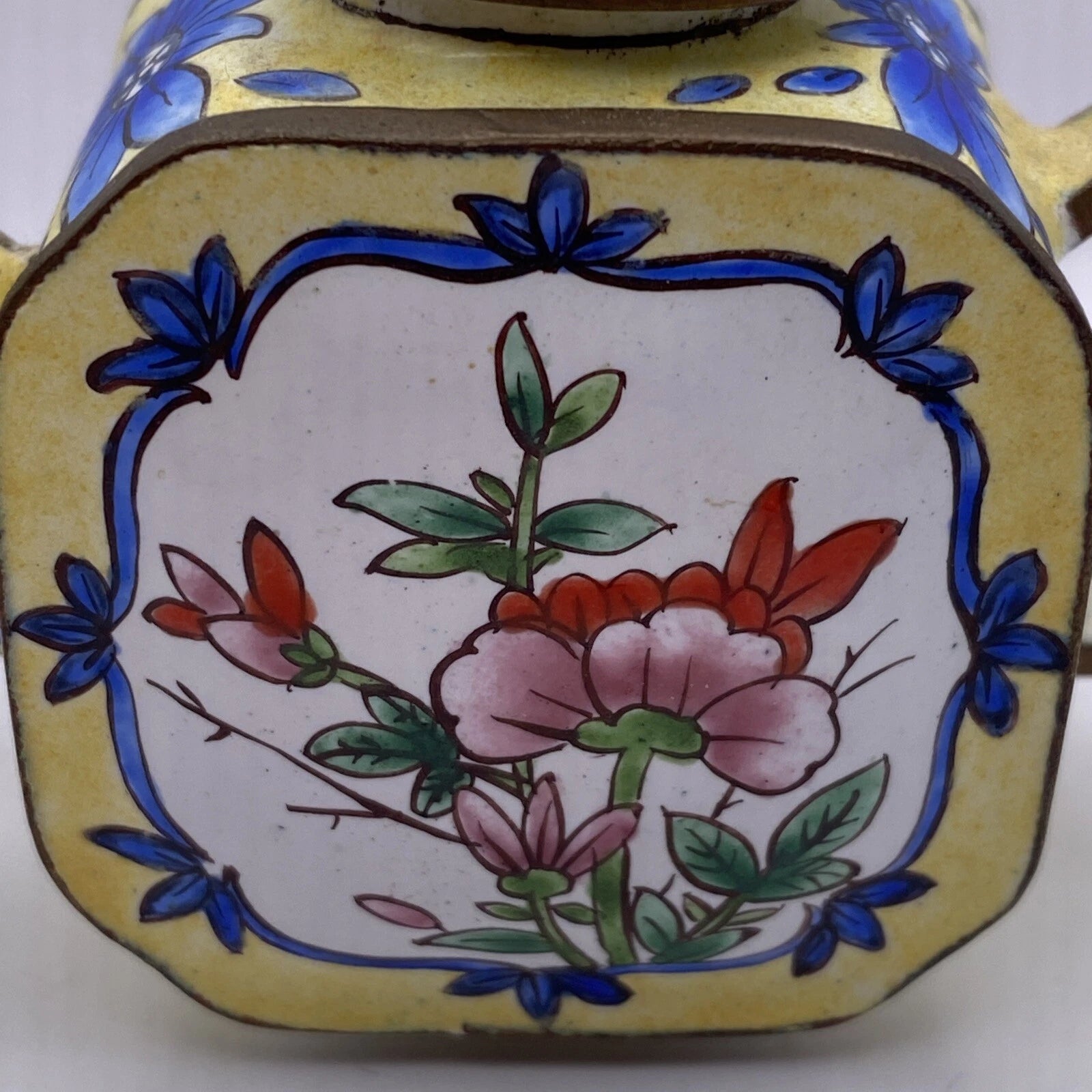 Miniature Enamel Teapot With Lid Yellow flowers BB7