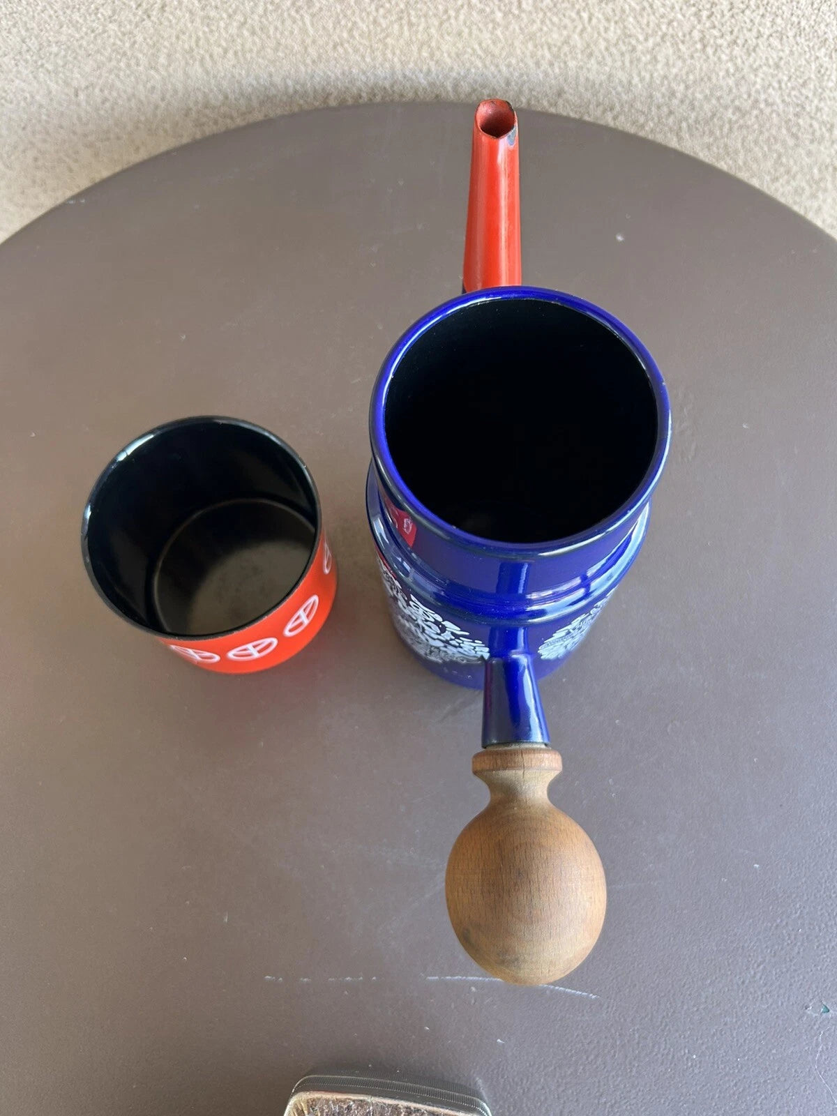 VERY RARE Vintage Peace Hippie Enamelware Tea Pot Dutch Style Wooden Handle | eBay