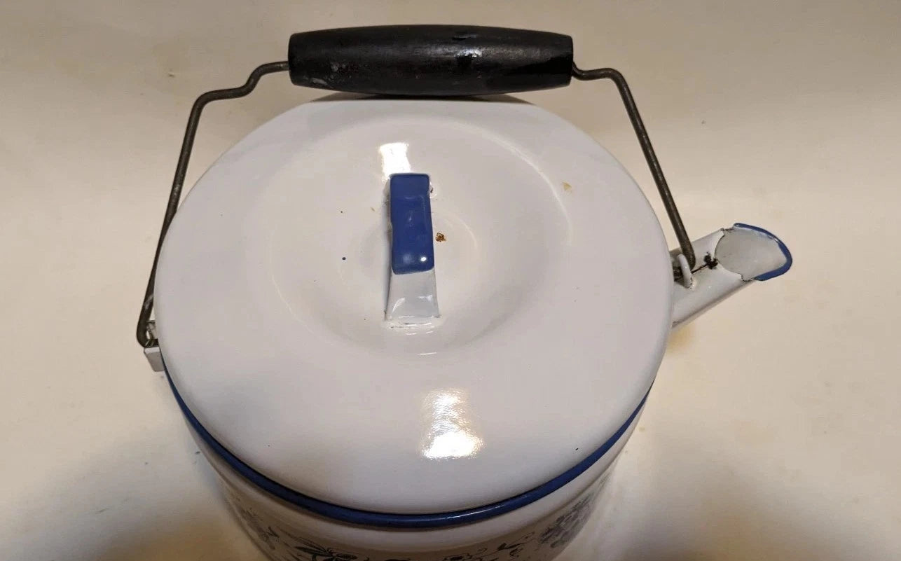 Vintage Blue Onion Danube Style Enamel Teapot Metal Bail Wood Handle 4.5"×8"