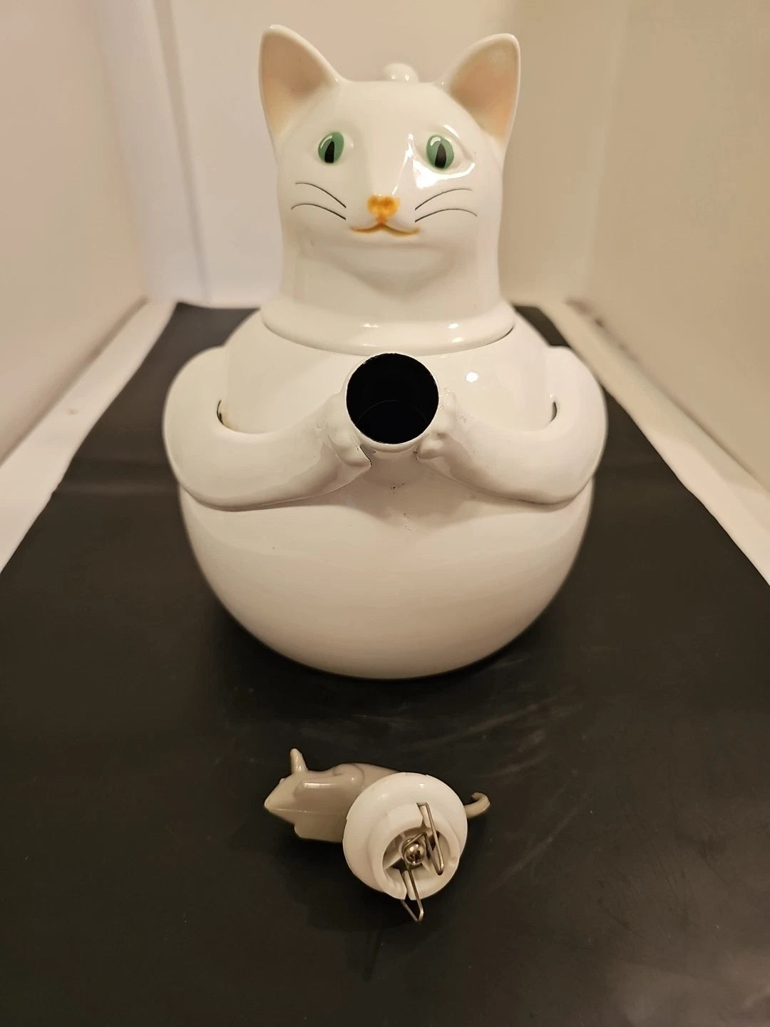 Vintage  Copco White Cat & Gray Mouse Enamelware 2 ½ QT Tea Kettle