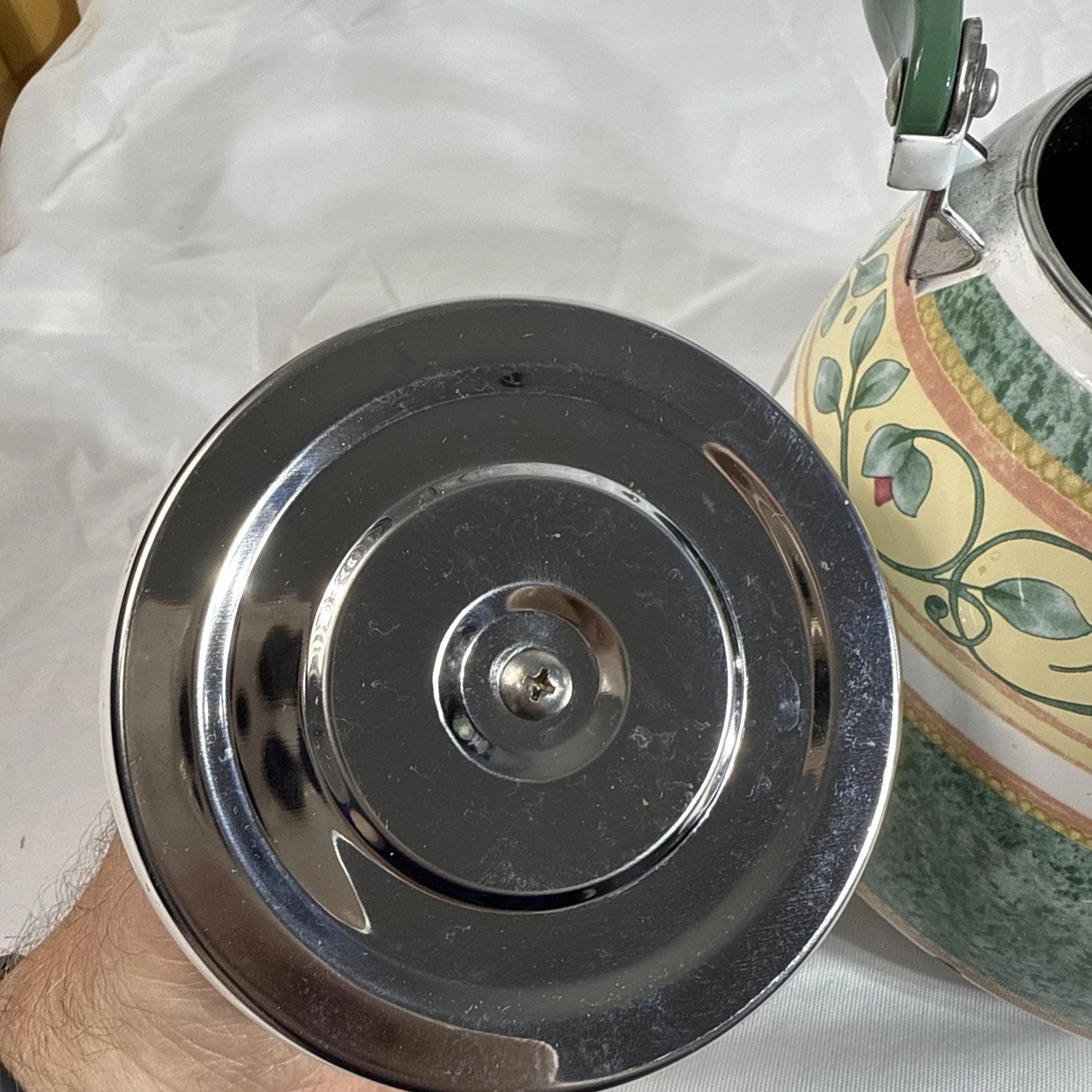 Pfaltzgraff French Quarter Tea Kettle Teapot Enamel on Steel Green