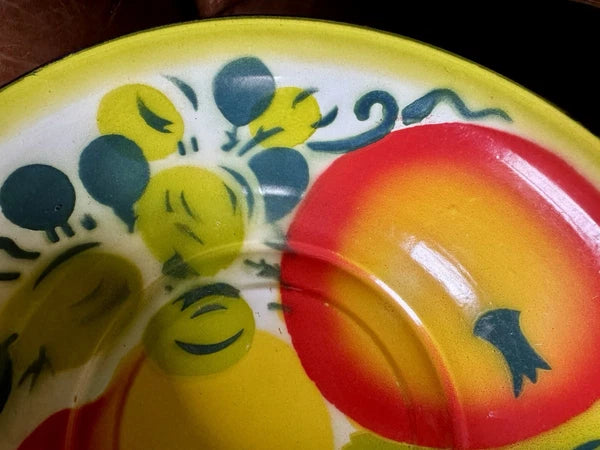 Vintage 1960s Enamelware Graniteware Coffee/Tea Pot 7 1/2" + 12" Bowl FRUIT