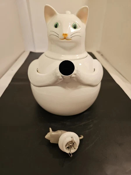 Vintage  Copco White Cat & Gray Mouse Enamelware 2 ½ QT Tea Kettle