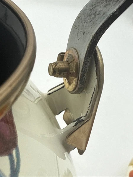 Mackenzie Childs Enamel White Flower Market 2 Quart Tea Pot / Kettle