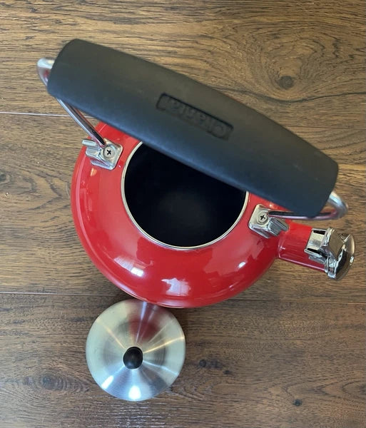Vintage Chantal Classic Whistling Tea Kettle Teapot RED Enamel Black Handle