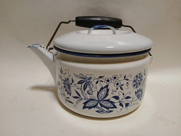 Vintage Blue Onion Danube Style Enamel Teapot Metal Bail Wood Handle 4.5"×8"