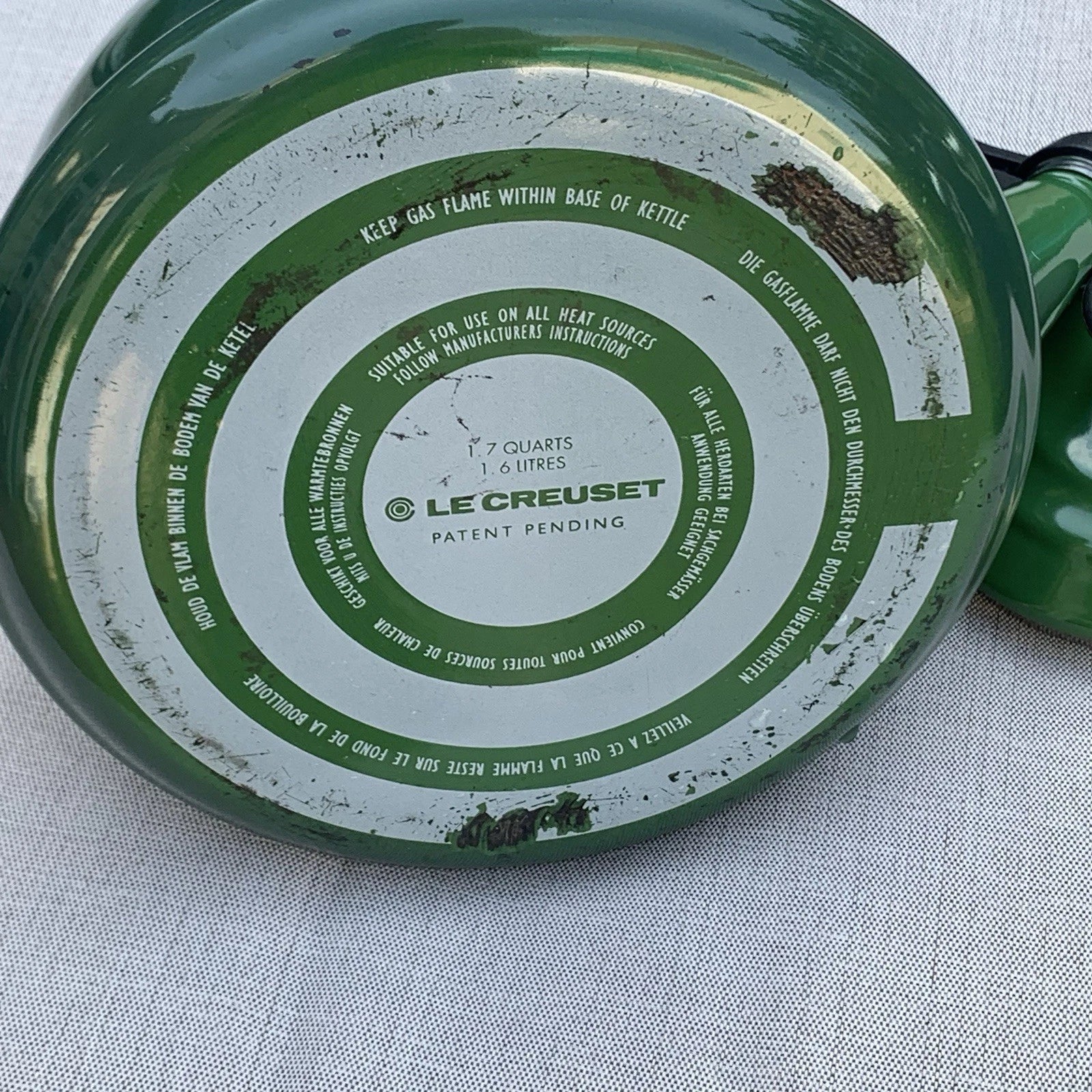 Le Creuset Vintage Tea Kettle Forest Green 1.7 quart 1.6 Liter Whistling Teapot