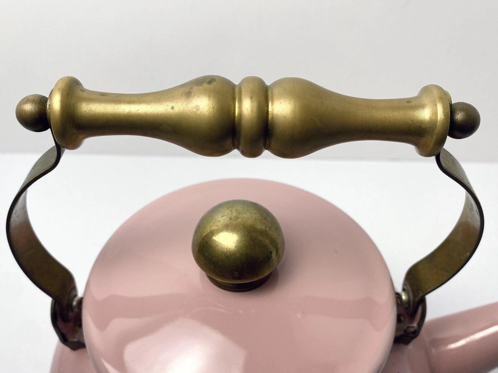 Vintage Tea Kettle Pot Pink Enamel Brass Handle Cottagecore Farmhouse Decor 2 Qt | eBay