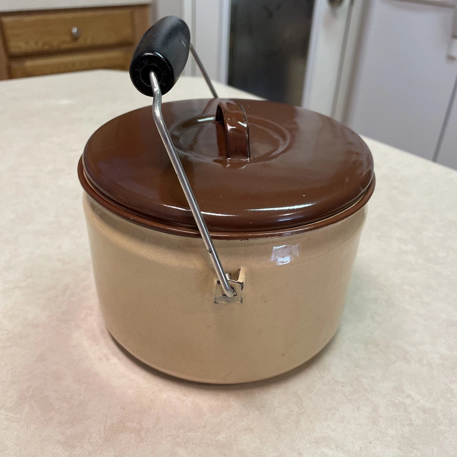 Vtg Beige Enamelware Teapot Kettle w/Brown Lid & Black Wooden Handle Rustic