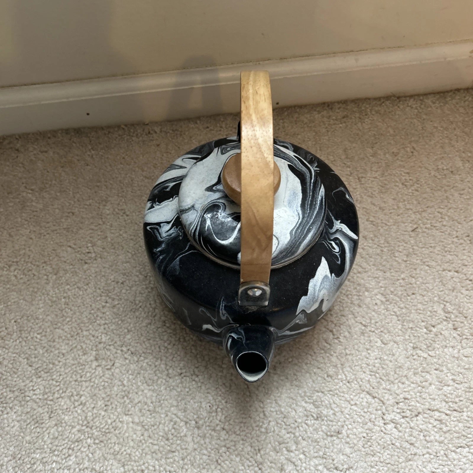 Black and White Marbled Enamel Teapot/Kettle with Wood Handle and Matching Knob | eBay