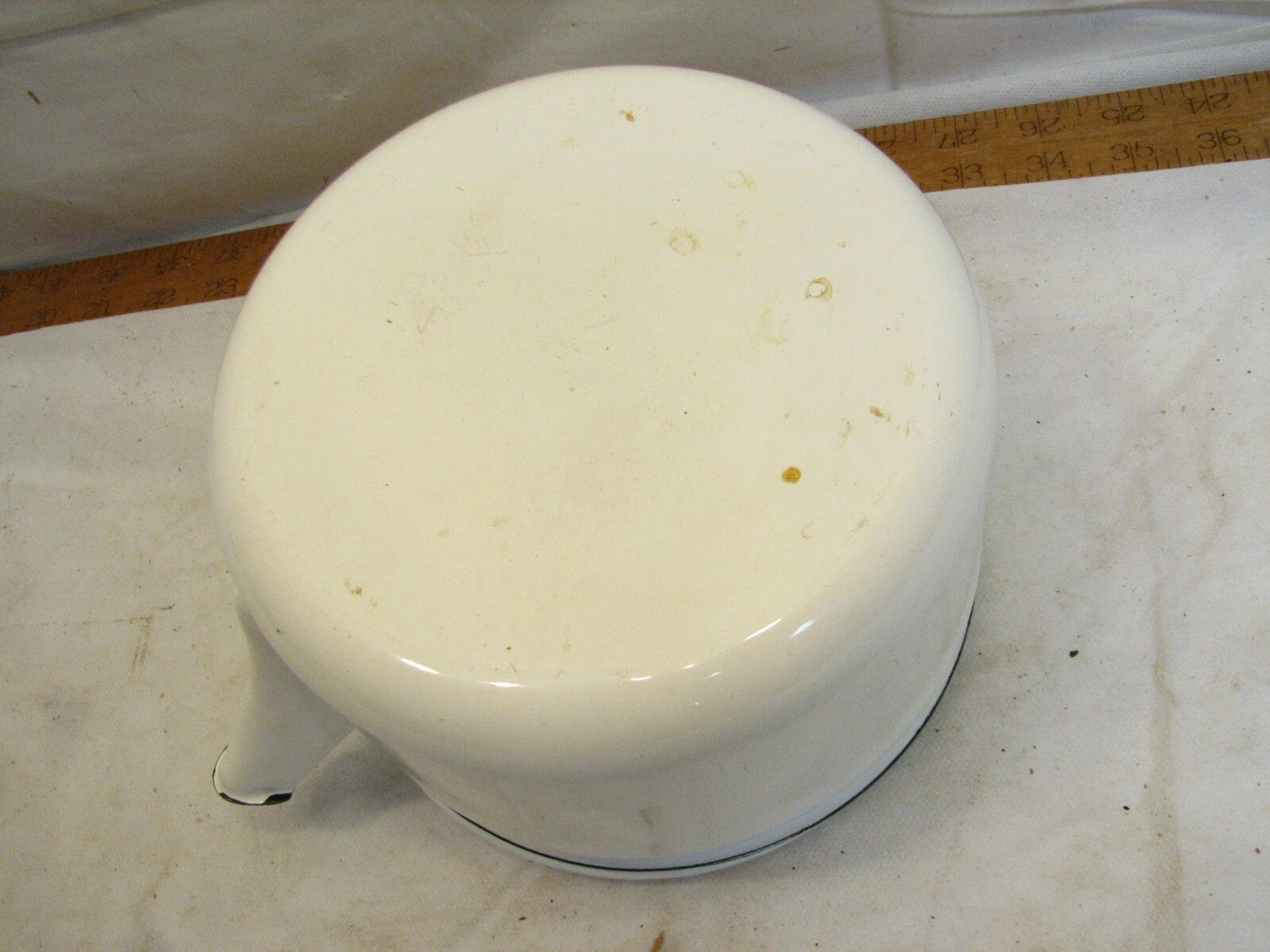 Vintage White Enamel Ware Tea Pot Kettle Teapot Fireplace Camping Cabin Coffee