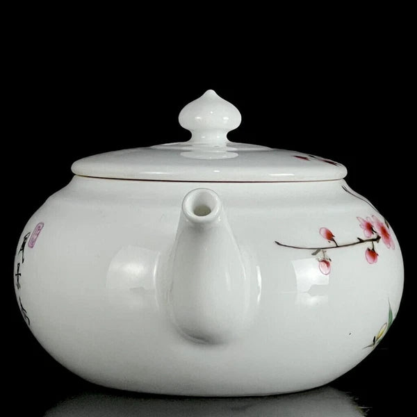 6.3" Chinese Enamel Porcelain HandPainte Exquisite Flowers&Plants Teapots